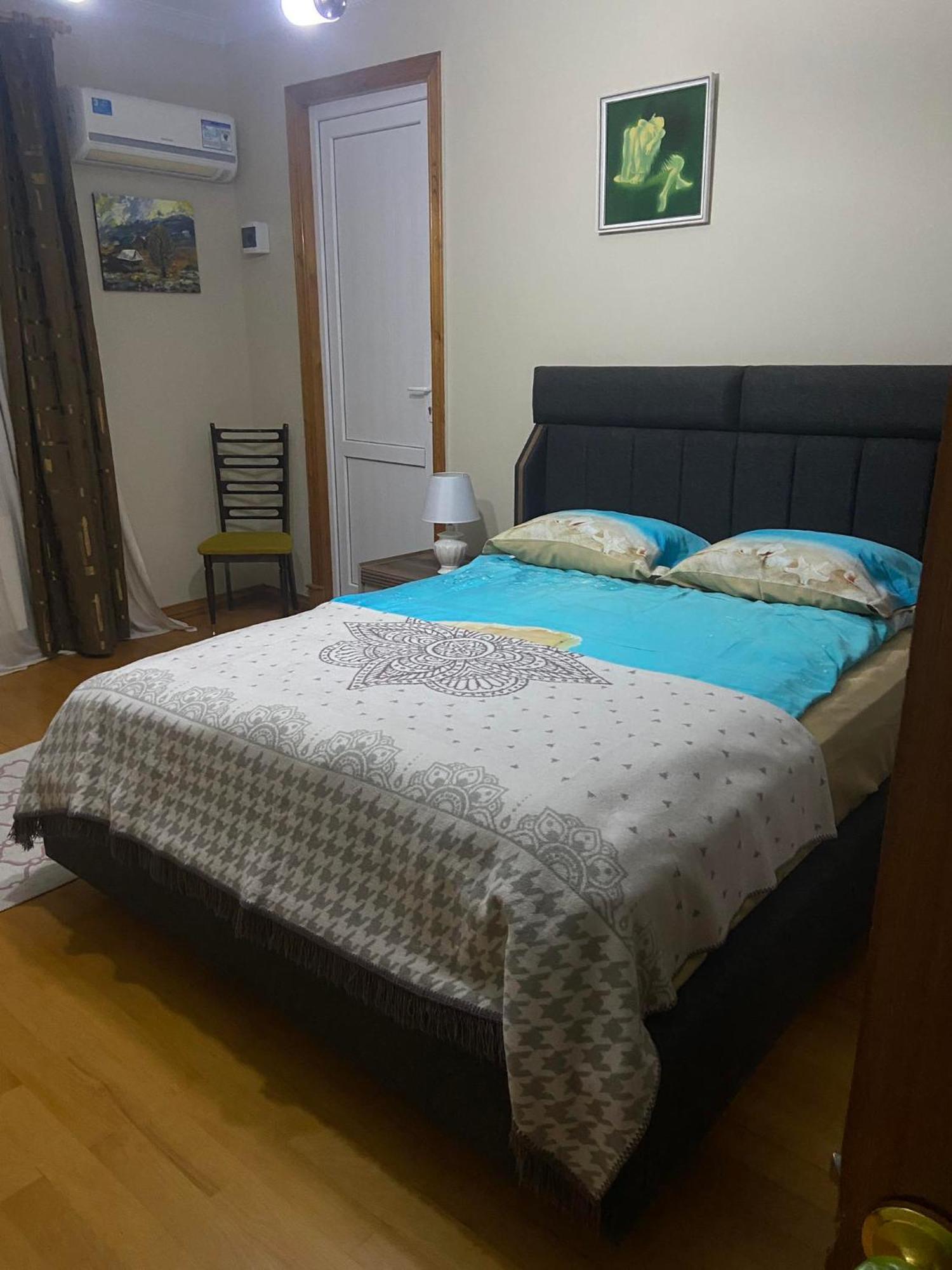 Guest House Green House Sugdidi Exterior foto